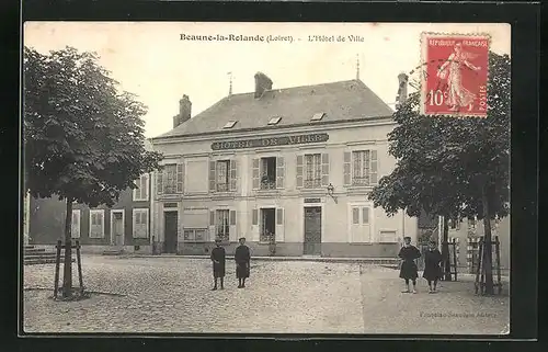 AK Beaune-la-Rolande, L`Hôtel de Ville