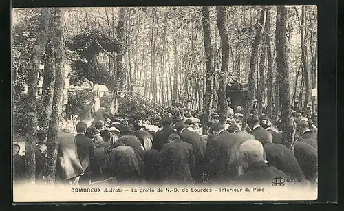 AK Combreux, La grotte de N.-D. de Lourdes, Interieur du Parc