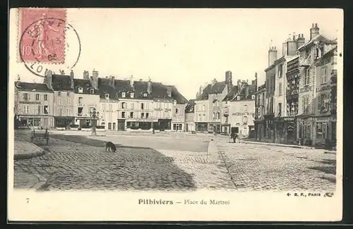 AK Pithiviers, Place du Martroi