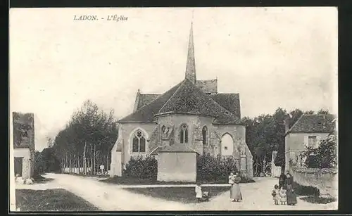 AK Ladon, L`Eglise
