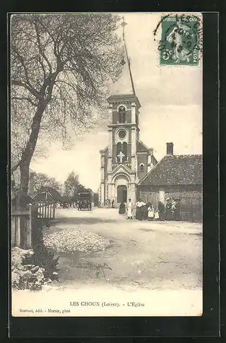 AK Les Choux, L'Eglise, Hochzeitspaar