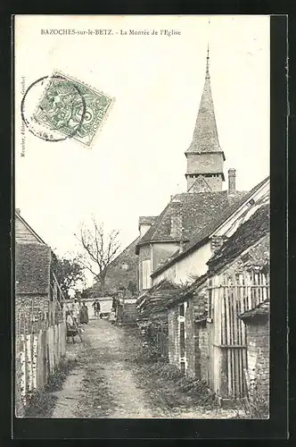 AK Bazoches-sur-le-Betz, La Montee de l'Eglise