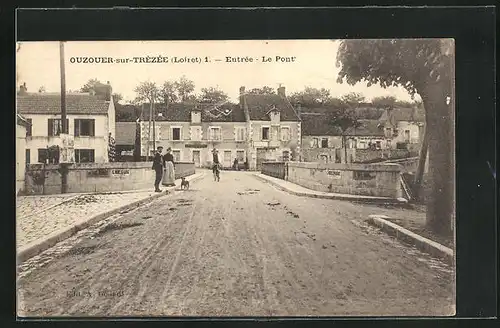 AK Ouzouer-sur-Trezee, Entree, le Port