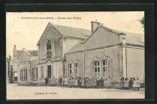 AK Neuville-aux-Bois, École des Filles