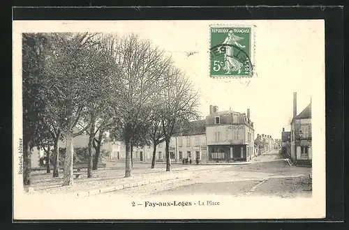 AK Fay-aux-Loges, La Place