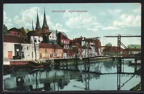 AK Deventer, Bokkinghang, Ortspartie mit Brücke und Häuserzeile