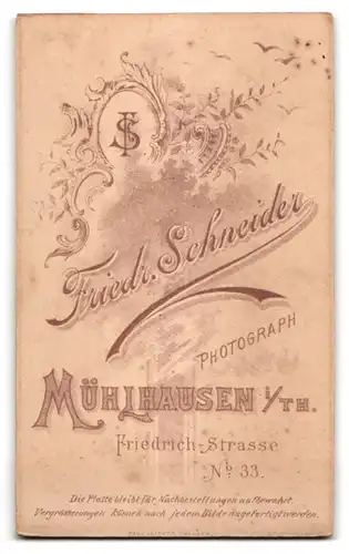 Fotografie Friedr. Schneider, Mühlhausen i. Th., Friedrich-Str. 33, Eleganter Herr mit Zwicker