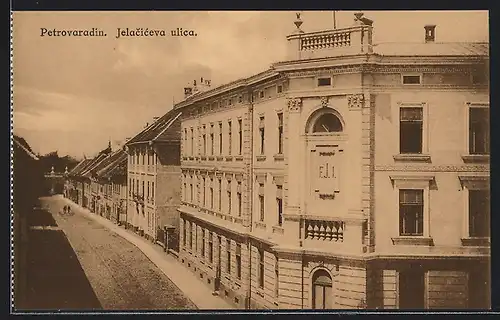 AK Petrovaradin / Peterwardein, Jelaciceva ulica, Jelacic Gasse mit Offiziersheim
