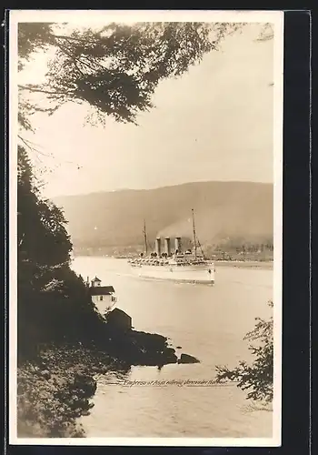 AK Vancouver, Empress of Asia entering Vancouver Harbour