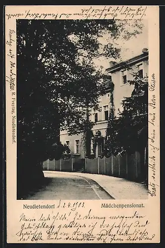 AK Neudietendorf, Strassenpartie mit Mädchenpensionnat