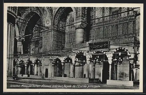 AK Istanbul, Mosquée Sultan-Ahmed, Intérieur