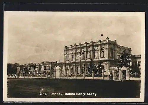 AK Istanbul, Dolma Bahce Saray