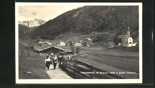 AK Obernberg am Brenner, Totalansicht gegen Tribulaun