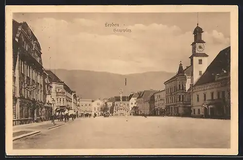 AK Leoben, Hauptplatz mit Denkmal