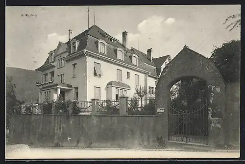 AK Ennetbaden, Haus Dr. med. W. Jann, Strassenansicht mit Gartentor