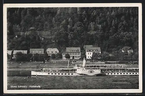 AK Postelwitz, Elbe-Dampfer Leipzig passiert den Ort