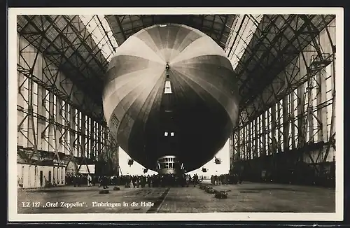 AK LZ 127, Graf Zeppelin, Einbringen in die Halle