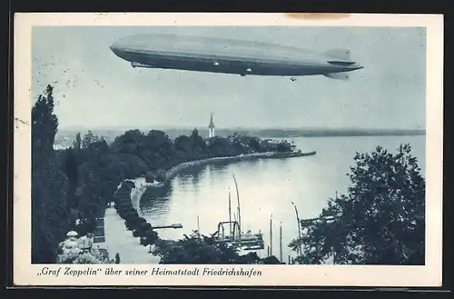 AK Friedrichshafen /Bodensee, LZ127 Graf Zeppelin über der Stadt