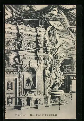 AK München, Blick in den Residenz-Muschelsaal