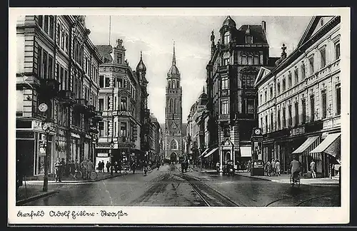 AK Krefeld, Litfasssäule in der Strasse