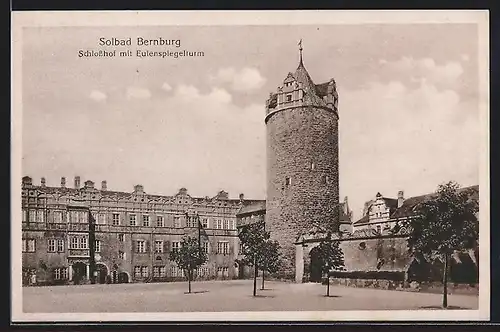 AK Bernburg, Schlosshof mit Eulenspiegelturm