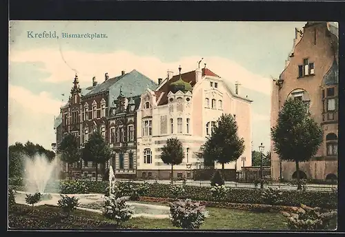 AK Krefeld, Bismarckplatz mit Fontänen