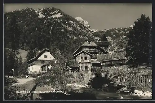 AK Ramsau, Lodenwalcher mit traditionellen Häusern