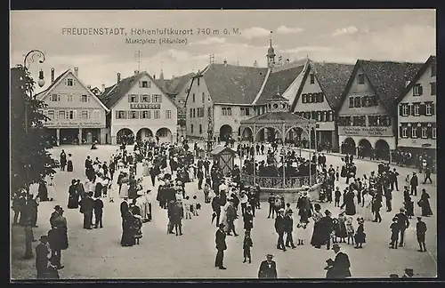 AK Freudenstadt, Marktplatz mit Konzert (Réunion)