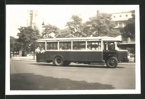 Fotografie Bus, Omnibus im öffentlichen Linienverkehr