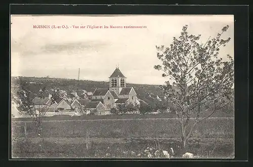 AK Moisson, Vue sur l`eglise et les Maisons environnantes