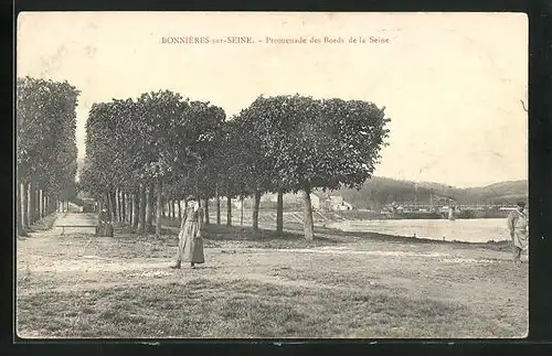 AK Bonnières-sur-Seine, Promenade des Bords de la Seine