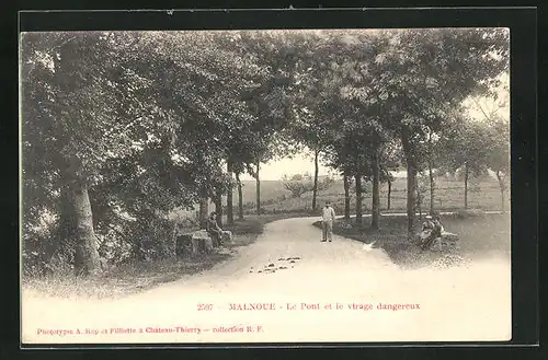 AK Malnoue, Le Pont et le virage dangereux