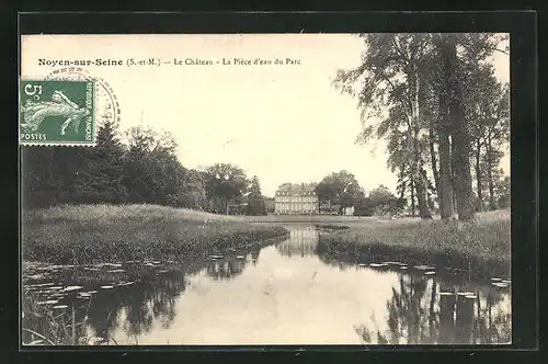 AK Noyen-sur-Seine, Le Chateau, la Piece d`eau du Parc