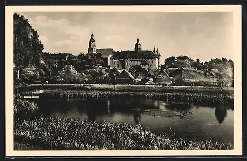 AK Schleusingen /Thür., Am Schloss Bertholdsburg