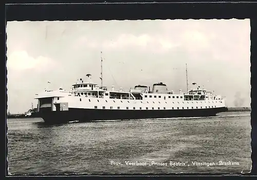 AK Vlissingen-Breskens, Fährschiff Prinses Beatrix an der Küste