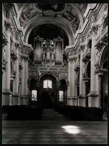 Fotografie Hans Retzlaff, Berlin, Ansicht St. Florian, Innenansicht der Stiftskirche mit Orgel