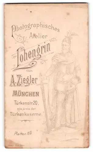 Fotografie Atelier Lohengrin A. Ziegler, München, Türkenstr. 20, Bild des Gralsritter Loherangrin