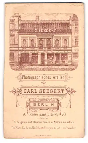 Fotografie Carl Seegert, Berlin, Grosse Frankfurterstr. 70, Blick auf die Front des Ateliers