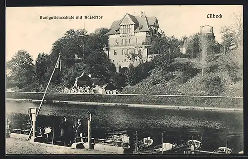 AK Lübeck, Navigationsschule mit Kaisertor