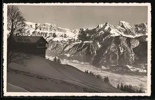 AK Flums-Kleinberg, Kurhaus Sässeliwiese mit Sichelkamm, Inh. A. Wildhaber