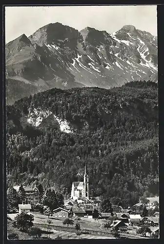 AK Lungern, Haus St. Josef und Kirche gegen Wildgerst