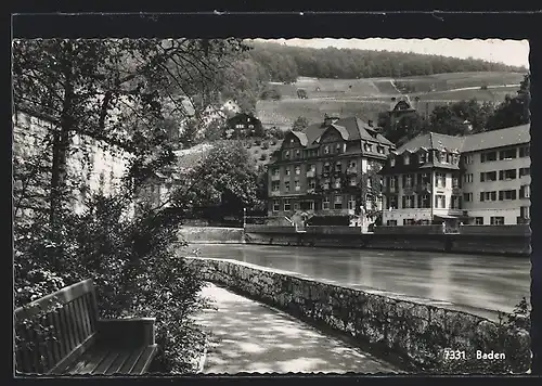 AK Baden, Flusspartie mit Bad Hotel National