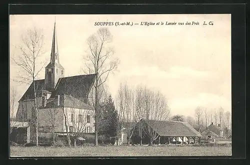 AK Souppes, L`Eglise et le Lavoir vus des Près