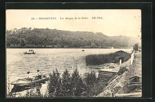 AK Boissettes, Les Berges de la Seine