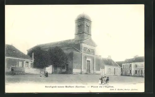 AK Souligne-sous-Ballon, Place de l`Eglise