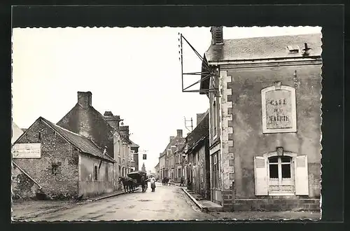 AK Vallon-sur-Gee, L`entree du bourg en venant de Saint Pierre