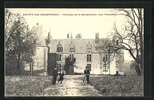 AK Neuvy-en-Champagne, Château de la Renoudiére: les Tourelles