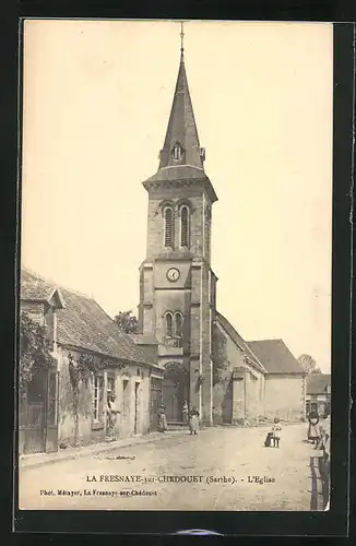 AK La Fresnaye-sur-Chedouet, L`Eglise