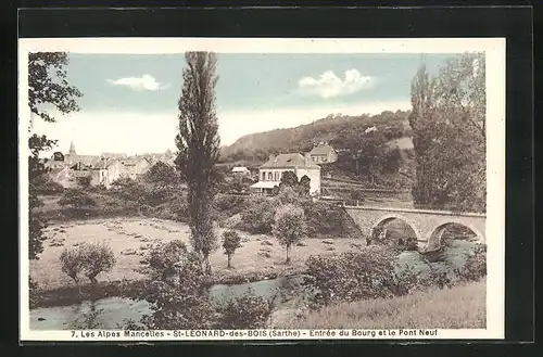 AK Saint-Lèonard-des-Bois, Entrèe du Bourg et le Pont Neuf