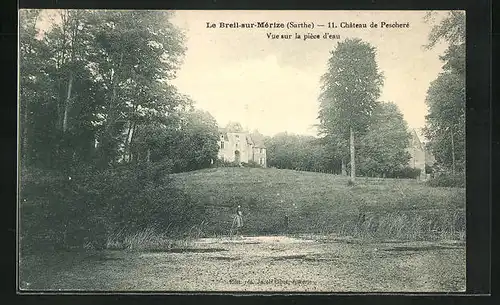 AK Le Breil-sur-Mèrize, Chateau de Pescherè - Vue sur la pièce d`eau